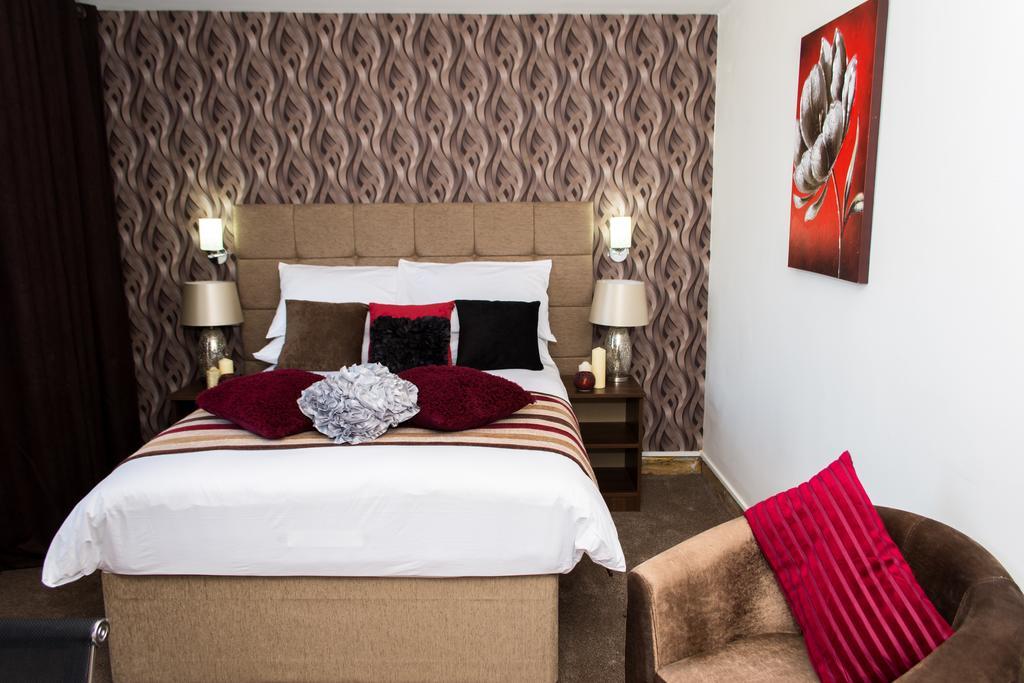 Trivelles Mayfair,Στόκπορτ Εξωτερικό φωτογραφία