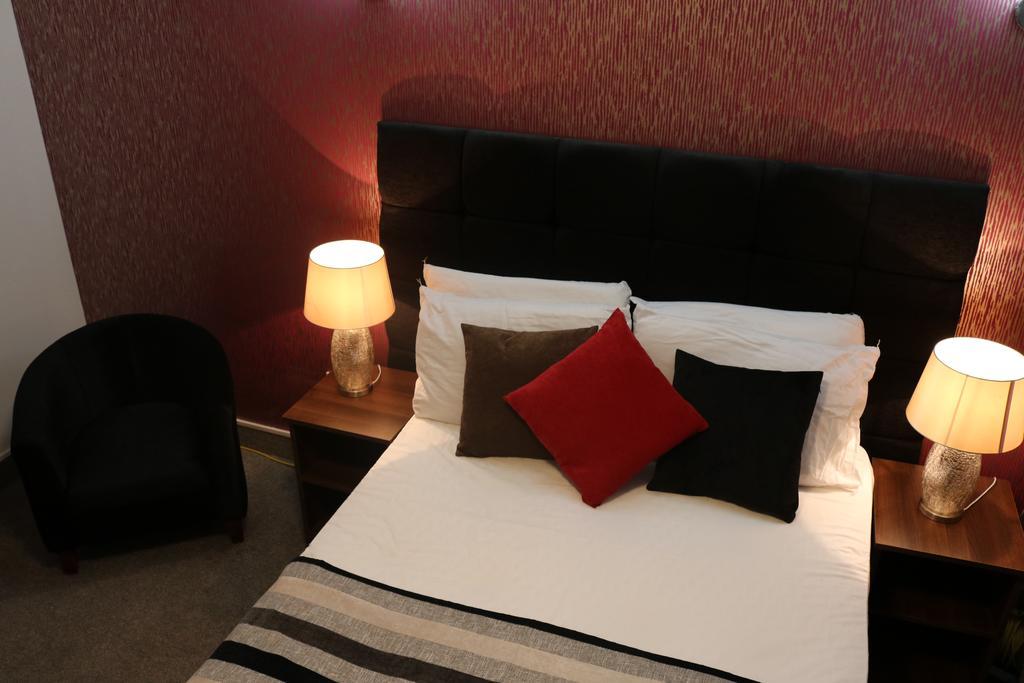 Trivelles Mayfair,Στόκπορτ Εξωτερικό φωτογραφία